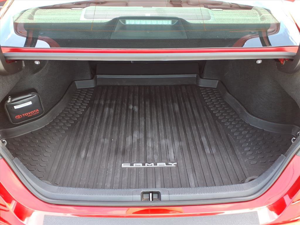 Used 2023 Toyota Camry XSE w/ Navigation Package image 13