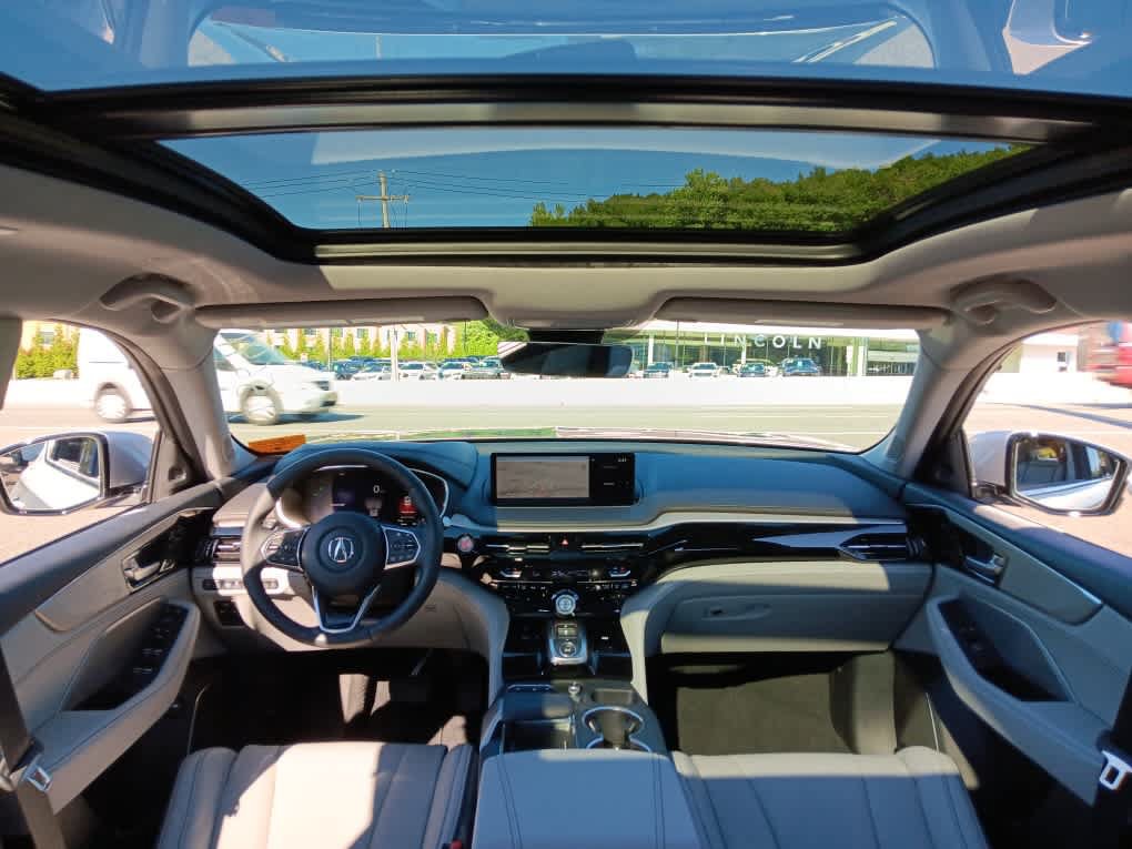 Used 2024 Acura MDX w/ Advance Package AWD/4WD image 23