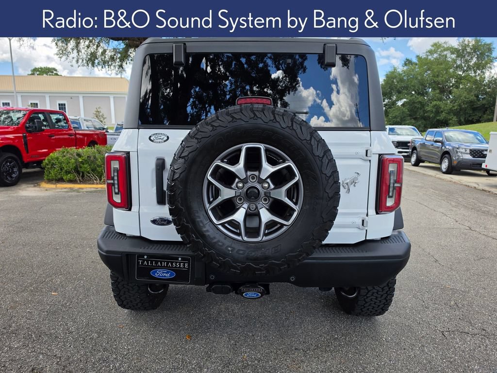 Used 2024 Ford Bronco Badlands AWD/4WD image 3