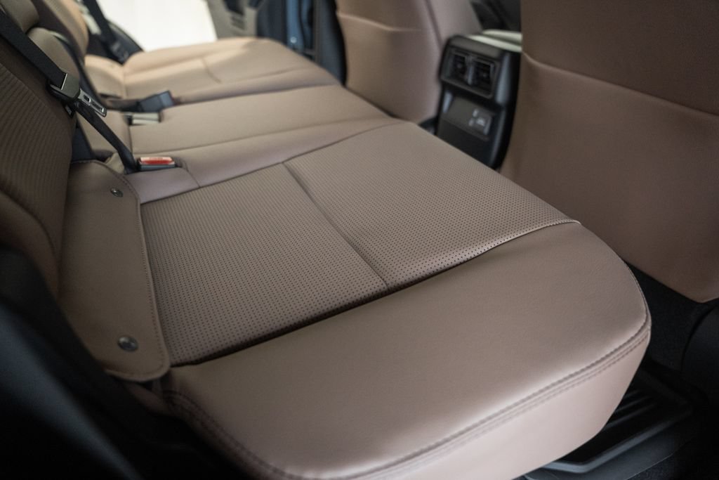New 2026 Toyota 4Runner Limited AWD/4WD image 35
