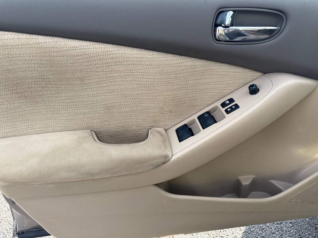 Used 2012 Nissan Altima 2.5 S w/ Special Edition Pkg image 16