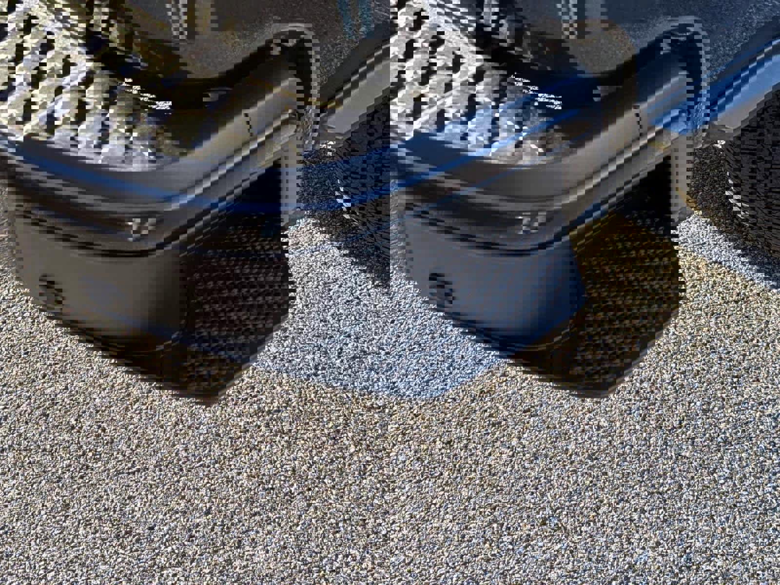 Used 2023 Chevrolet Colorado Z71 w/ Z71 Convenience Package 2 image 9