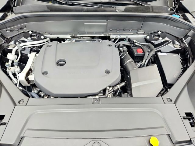 New 2026 Volvo XC90 B6 Plus w/ Protection Package Premier image 33