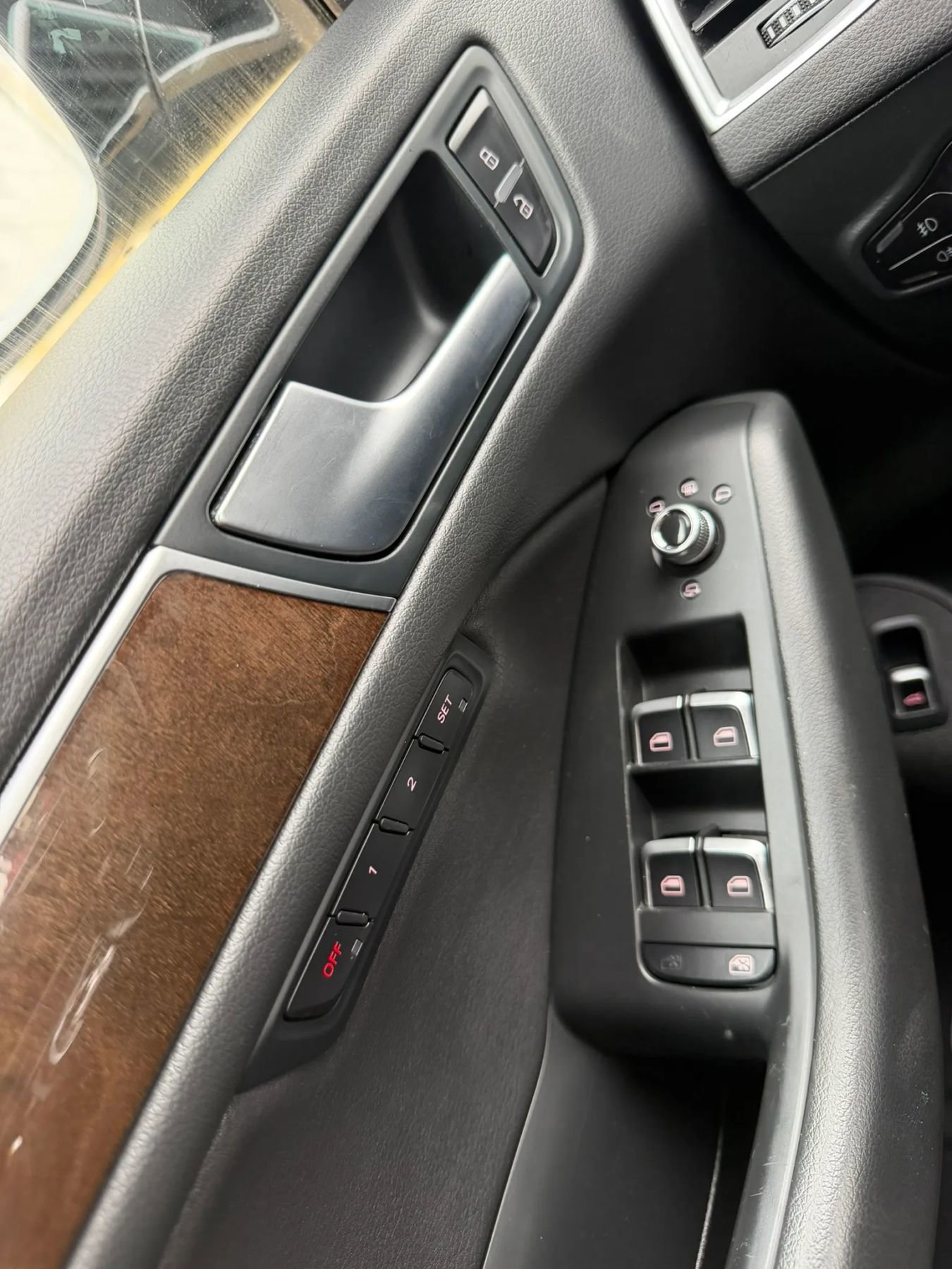 Used 2016 Audi Q5 2.0T Premium Plus w/ Technology Package image 23