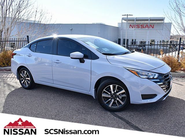 New 2025 Nissan Versa SV w/ Trunk Package FWD image 1