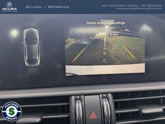 Used 2025 Alfa Romeo Giulia AWD image 18