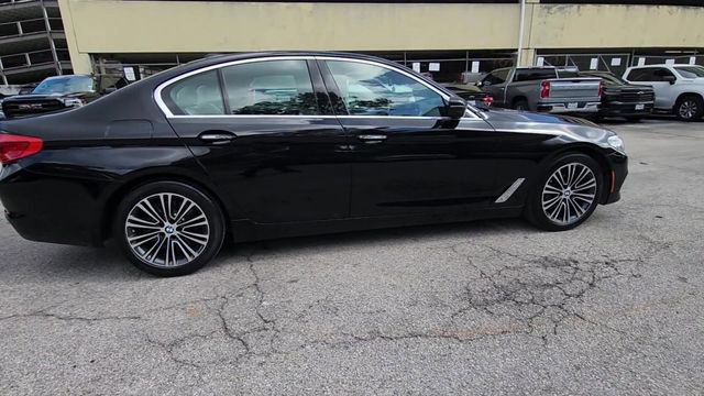 Used 2017 BMW 540i RWD image 9