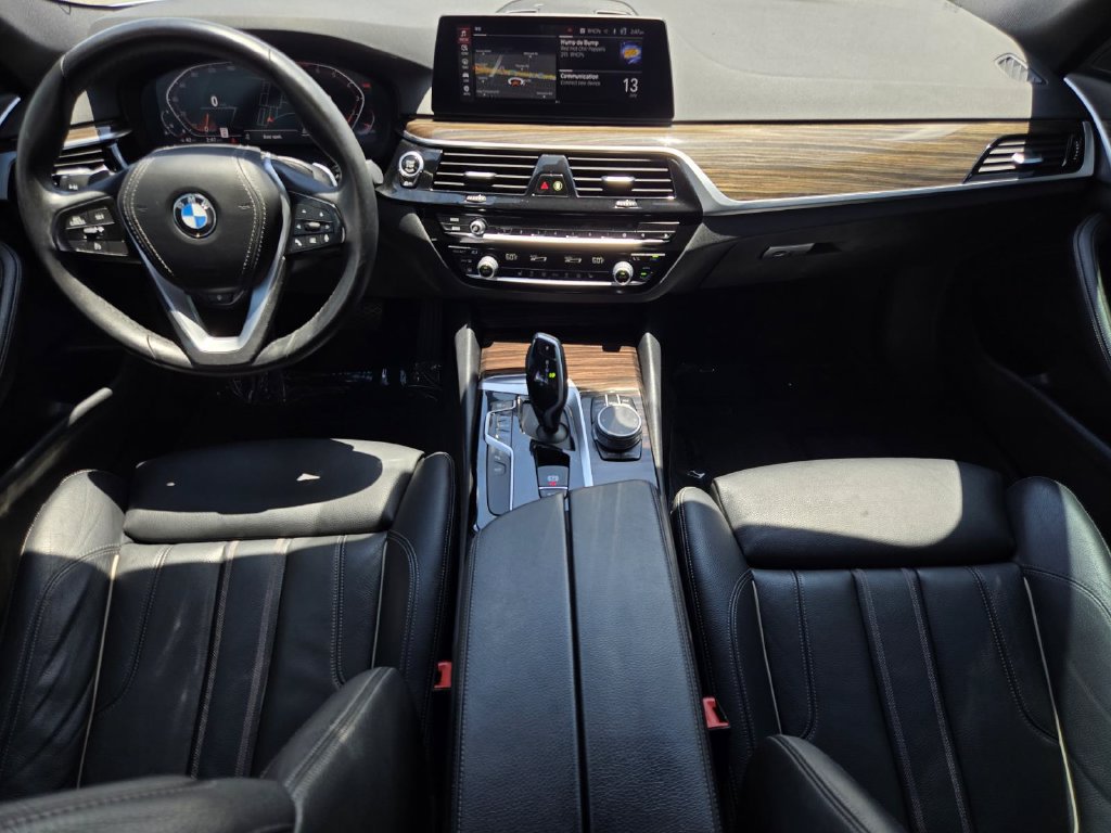 Used 2020 BMW 540i w/ Convenience Package RWD image 14