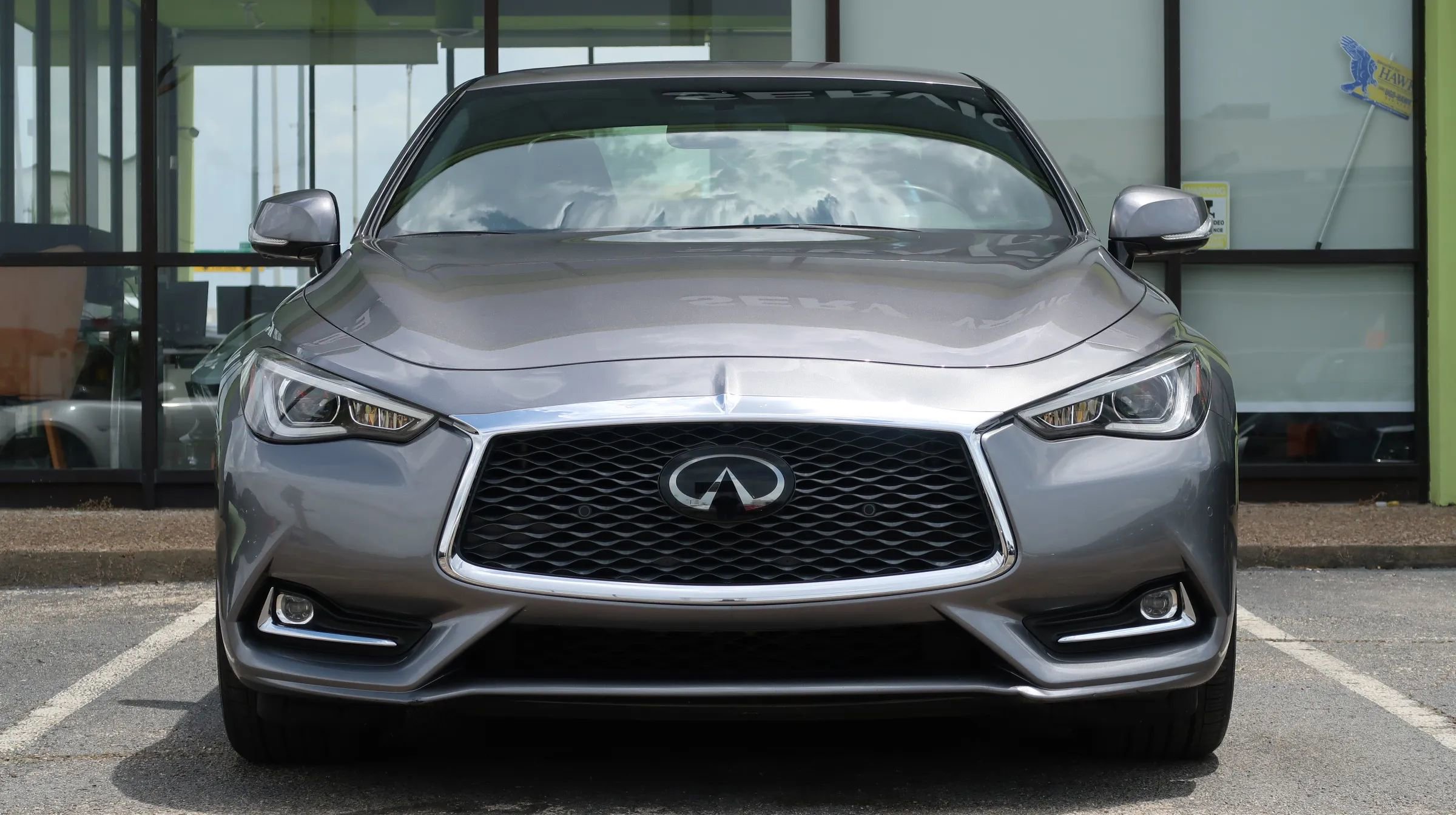 Used 2021 INFINITI Q60 3.0t Luxe w/ Essential Package RWD image 2