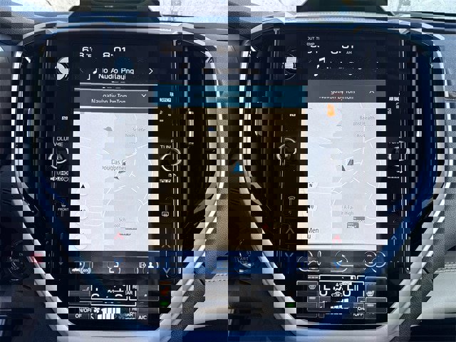 New 2025 Subaru Ascent Limited image 32