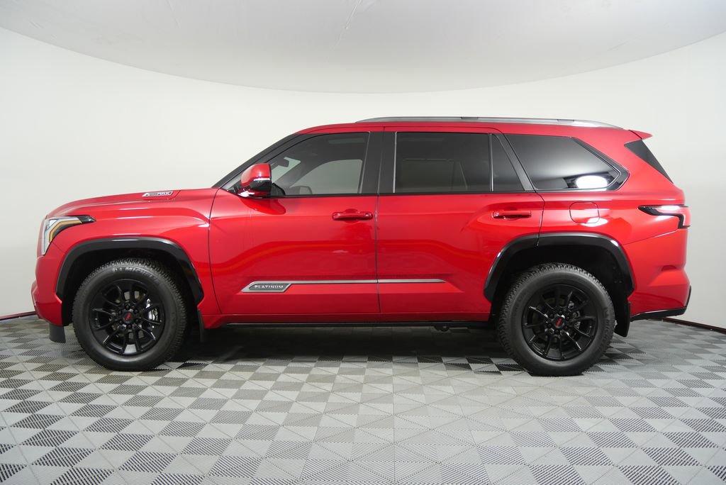 Used 2025 Toyota Sequoia Platinum image 6