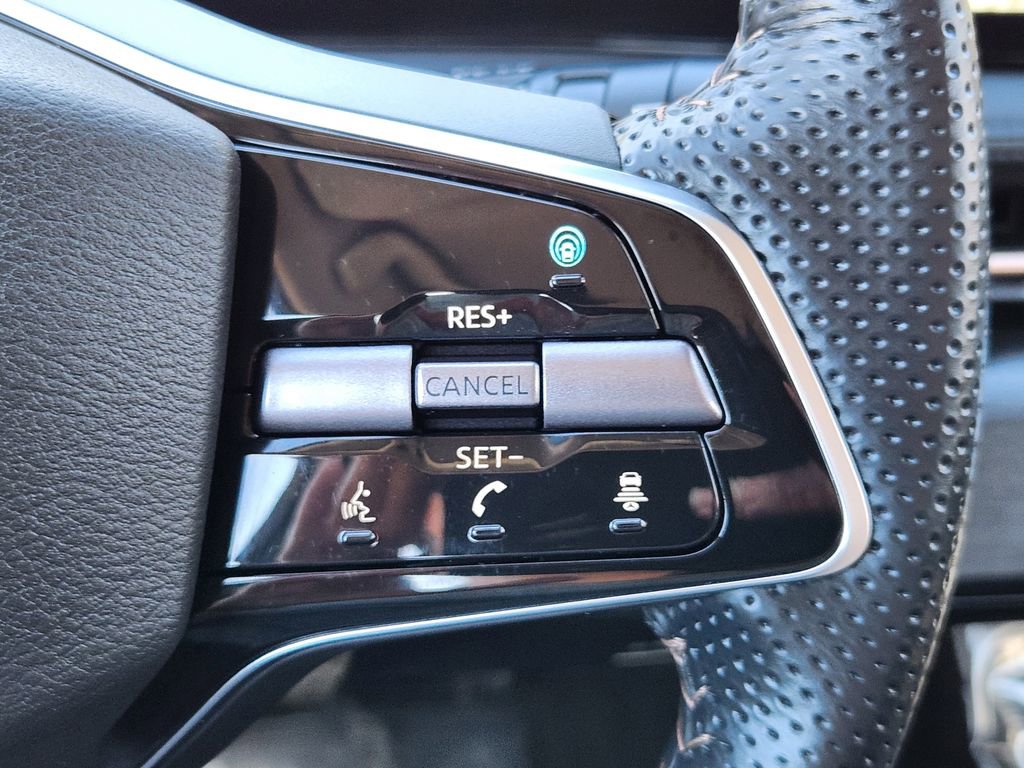 Used 2023 Nissan Ariya AWD image 24