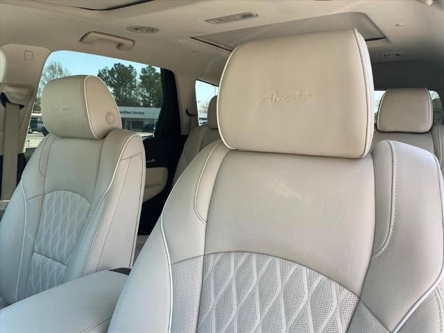 Certified 2023 Buick Enclave Avenir w/ Trailering Package, 5000 lbs. image 18
