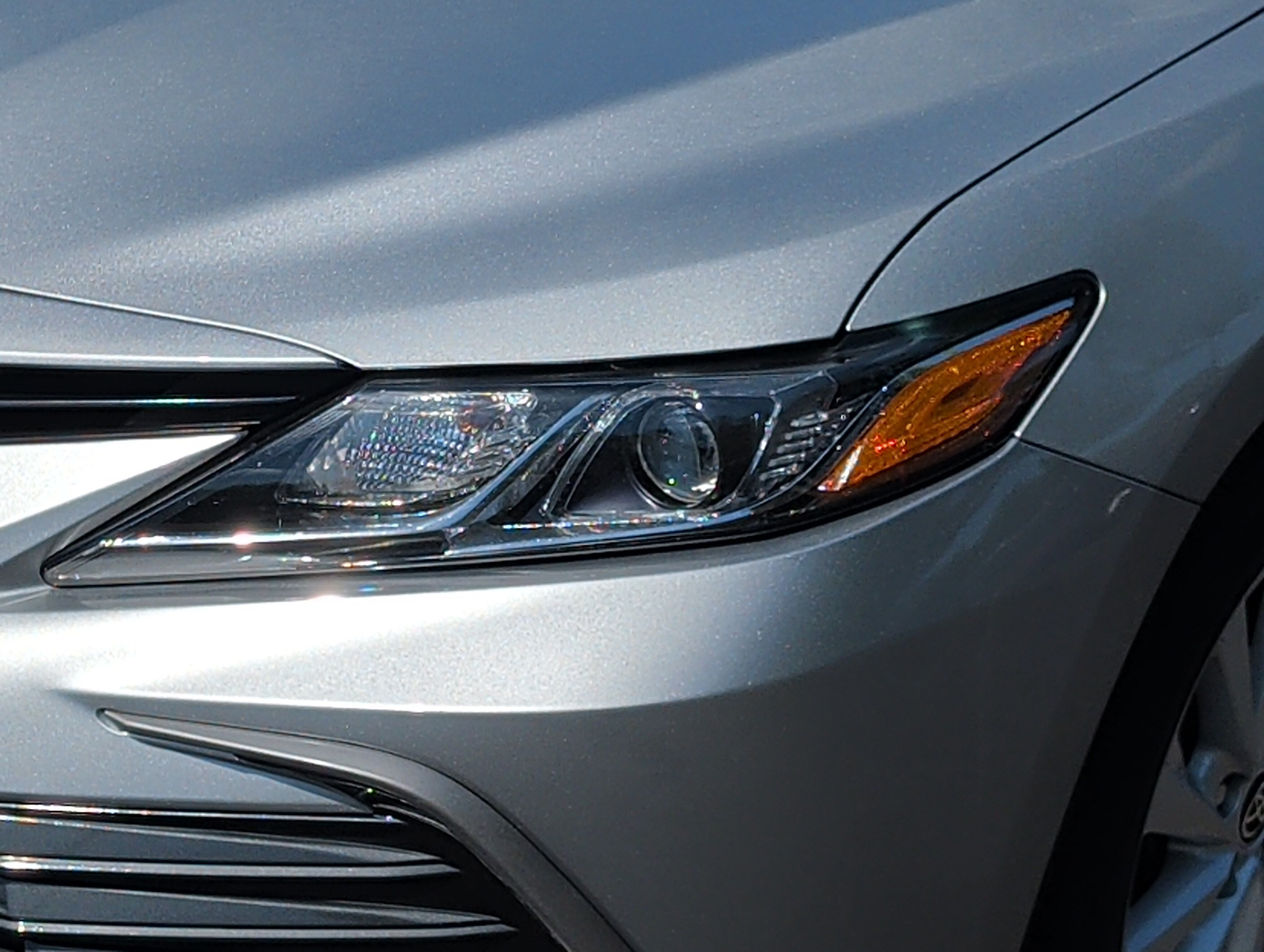 Used 2022 Toyota Camry LE w/ Cold Weather Package AWD/4WD image 16