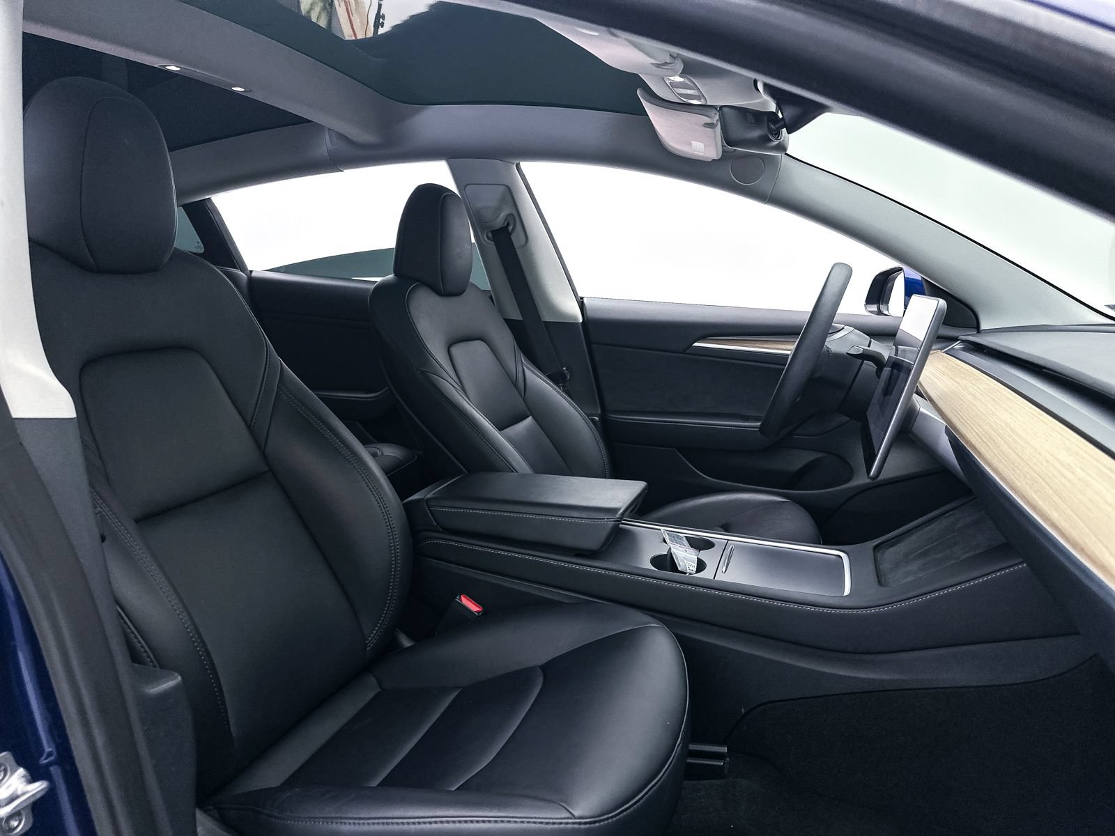 Used 2023 Tesla Model 3 Standard Range RWD image 28