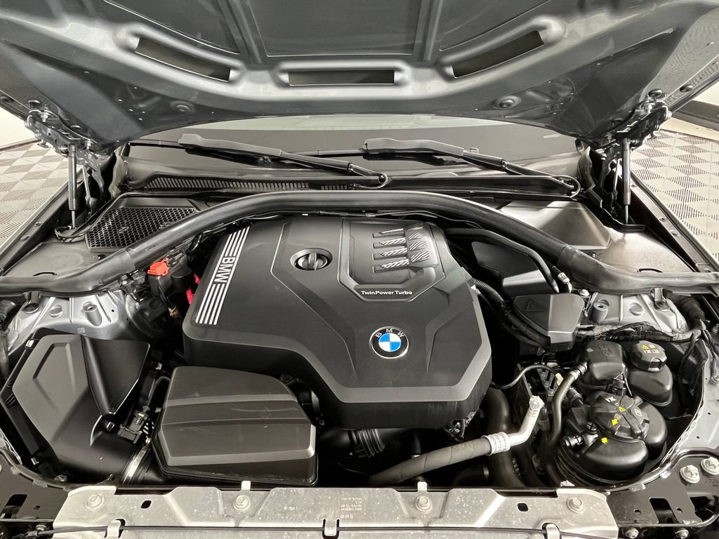 Used 2023 BMW 330i xDrive Sedan w/ M Sport Package AWD/4WD image 13
