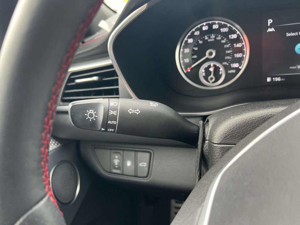 Certified 2023 Genesis G70 2.0T w/ Sport Prestige Package image 25