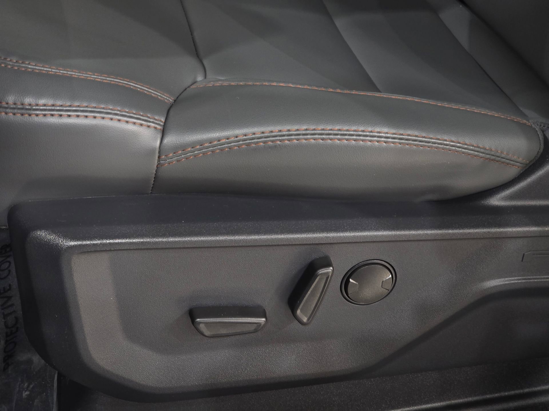 New 2025 Ford Expedition Max Active image 27