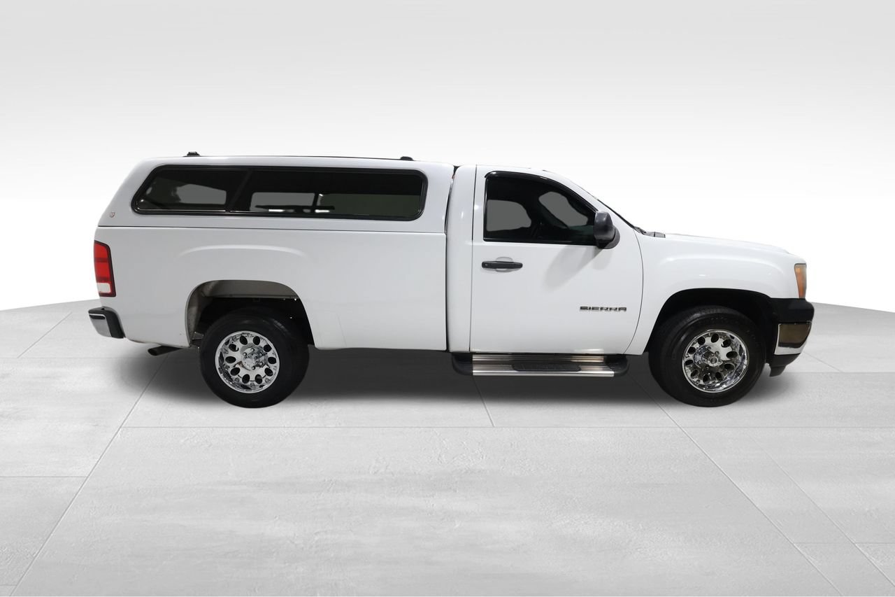 Used 2010 GMC Sierra 1500 W/T RWD image 4