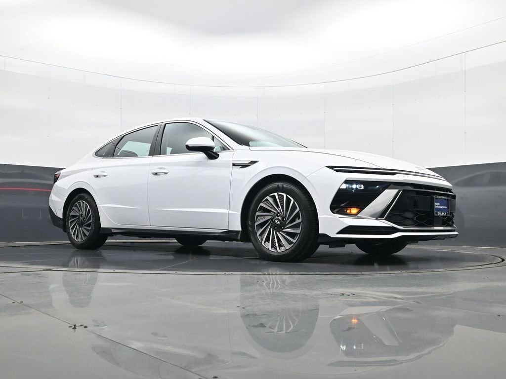 Certified 2025 Hyundai Sonata SEL image 23