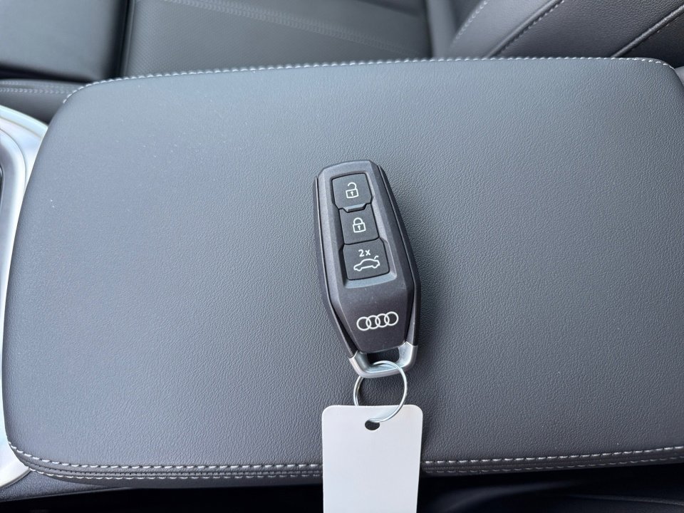 Certified 2025 Audi Q5 Premium Plus w/ Premium Plus image 34