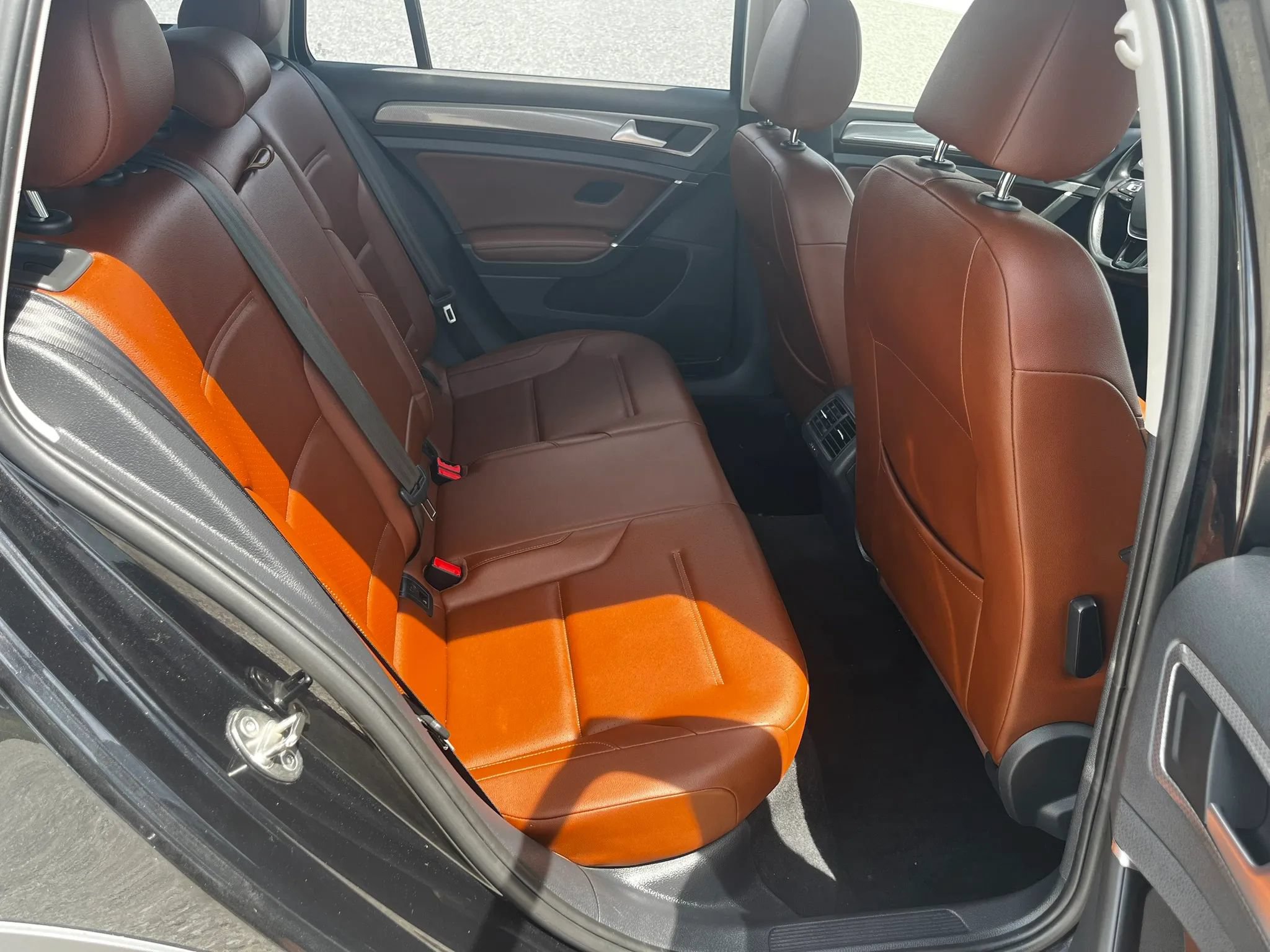 Used 2019 Volkswagen Golf Alltrack S AWD/4WD image 11