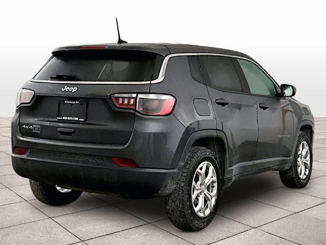 Used 2024 Jeep Compass Sport AWD/4WD image 11