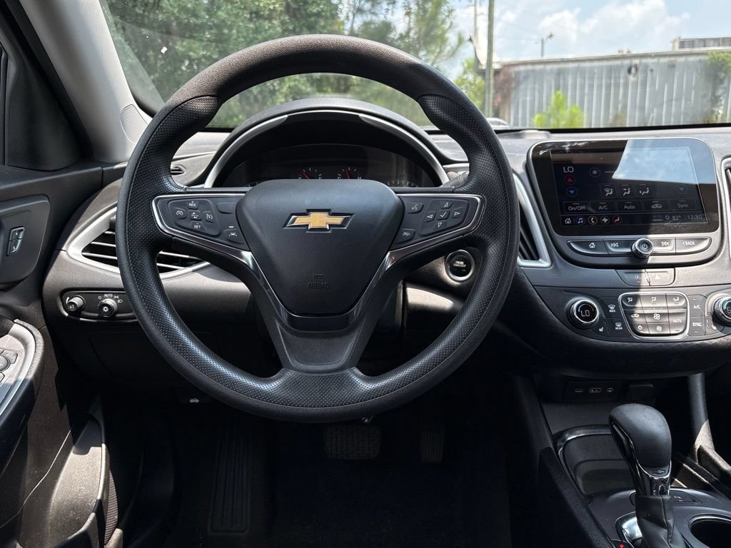 Used 2023 Chevrolet Malibu LT FWD image 25