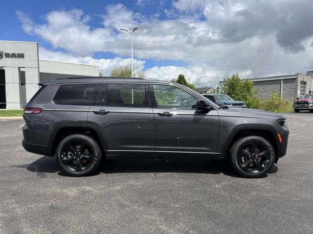 New 2026 Jeep Grand Cherokee L Limited AWD/4WD image 10