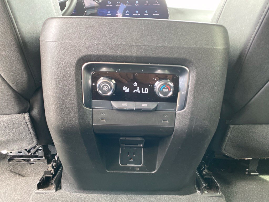 Used 2025 Chevrolet Tahoe LT RWD image 33