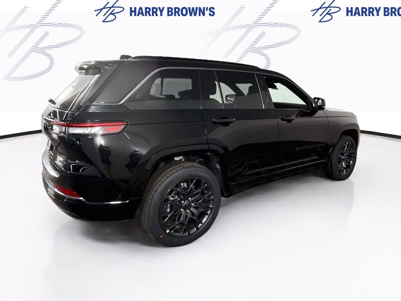 New 2027 Jeep Grand Cherokee Summit AWD/4WD image 34