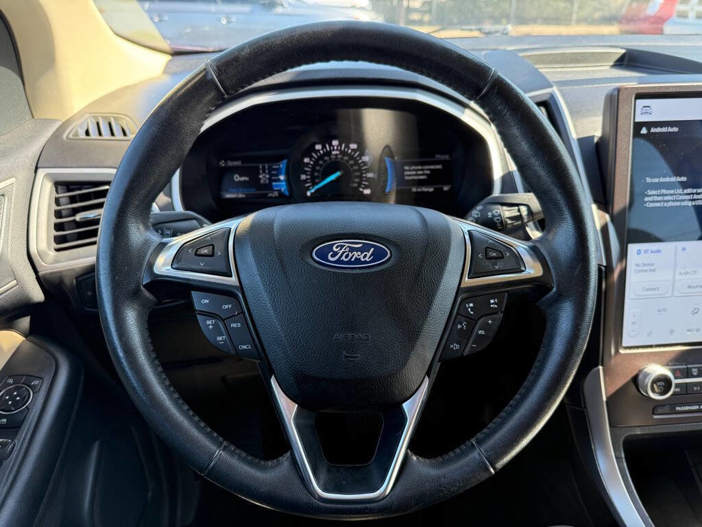 Used 2021 Ford Edge SEL image 12