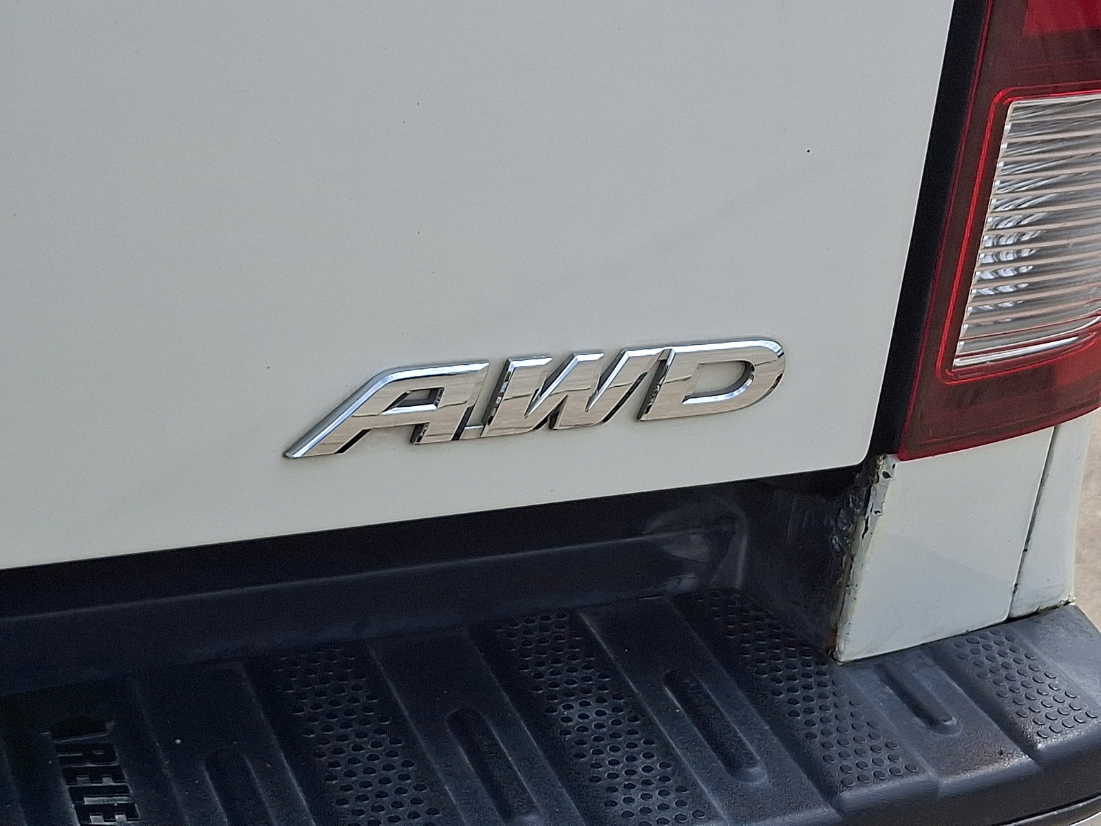 Used 2017 Honda Ridgeline RTL-T image 32