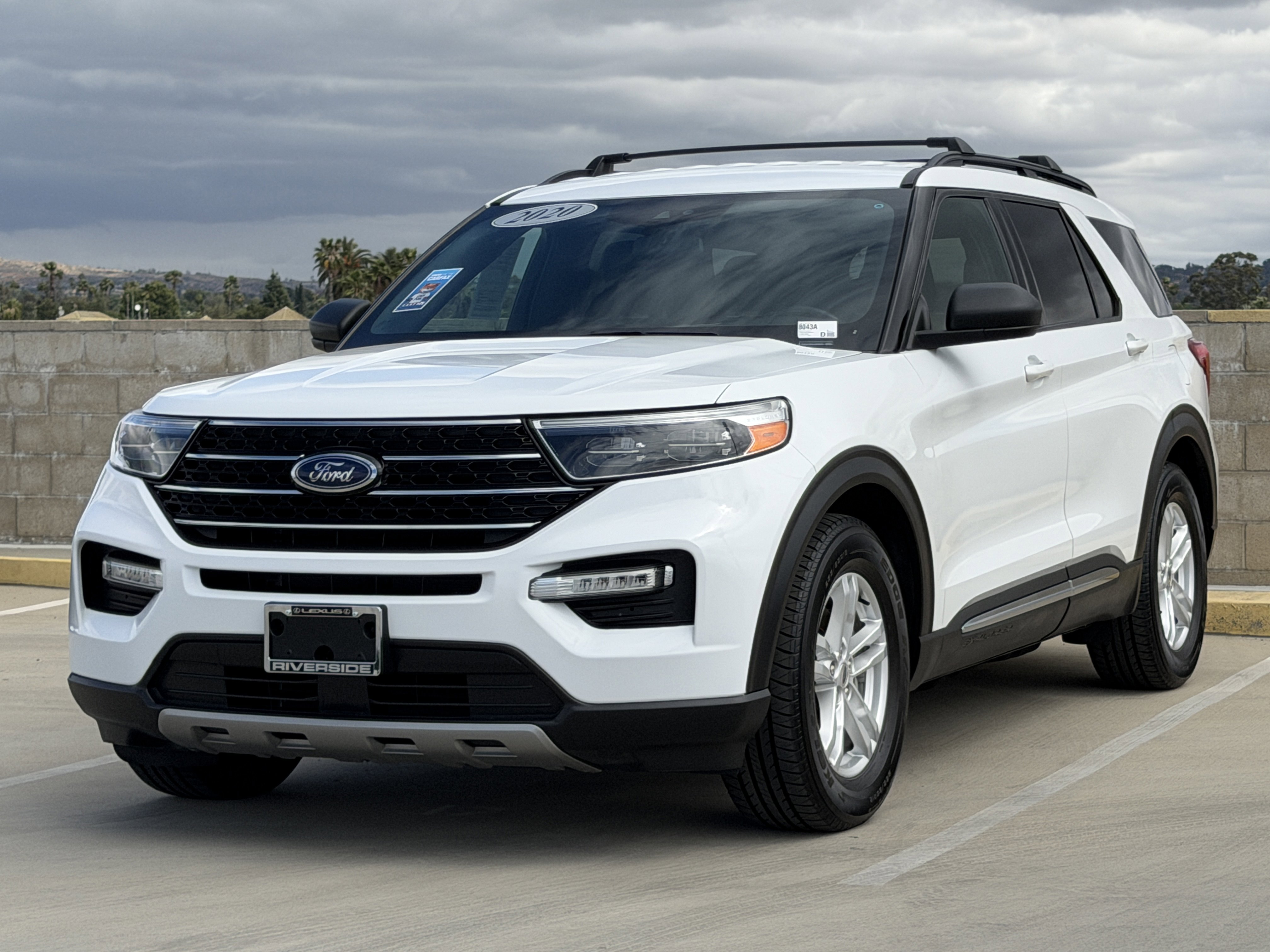 Used 2020 Ford Explorer XLT w/ Equipment Group 202A RWD image 5