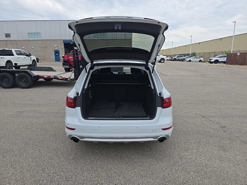 Used 2019 Audi A4 2.0T allroad Premium Plus AWD/4WD image 6