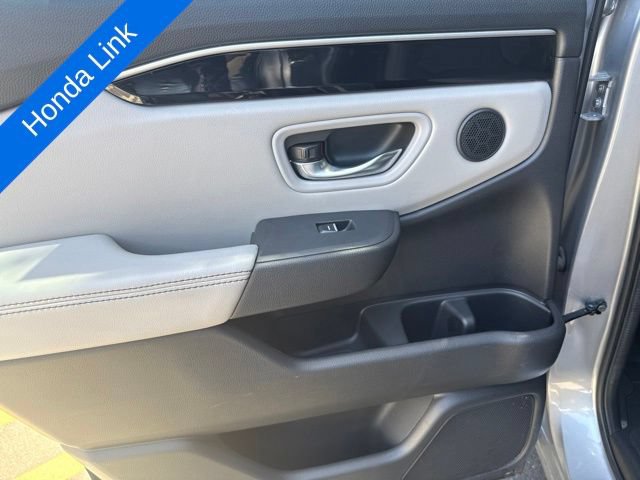 Used 2023 Honda Pilot Touring image 21