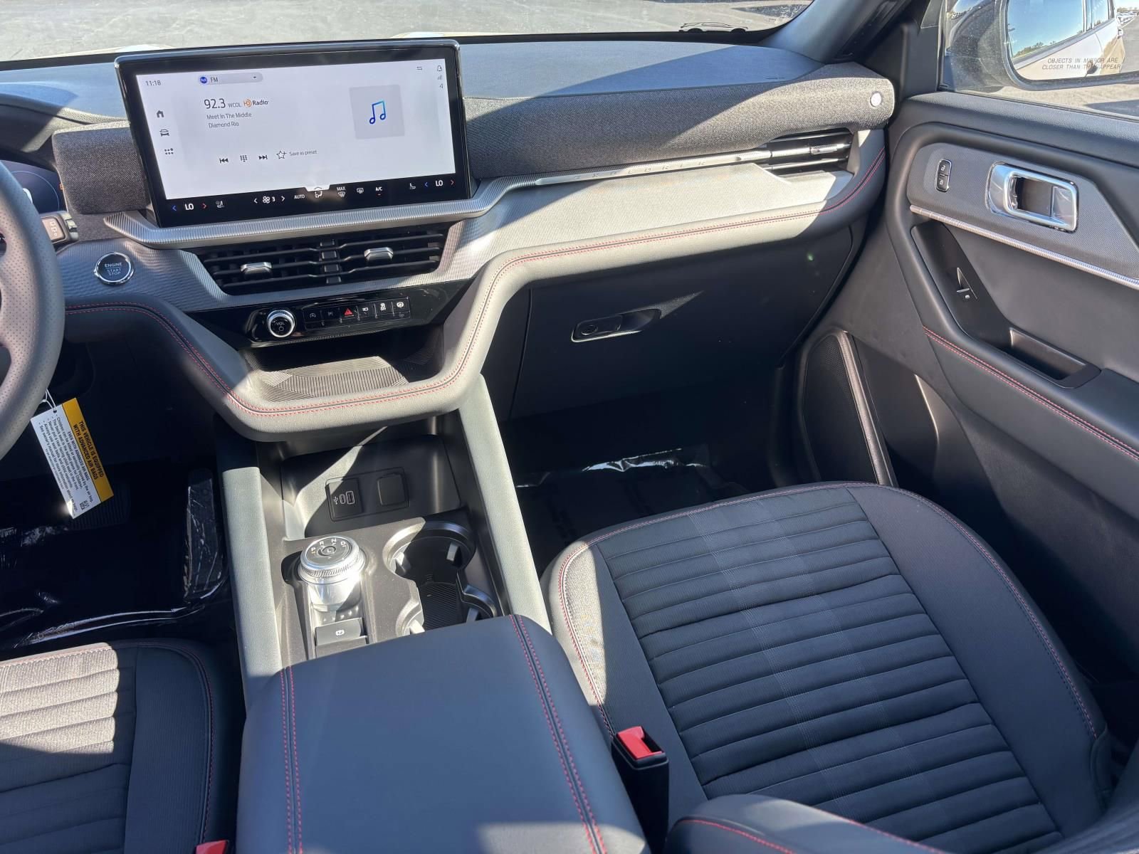 New 2026 Ford Explorer ST-Line w/ ST-Line Street Pack image 32