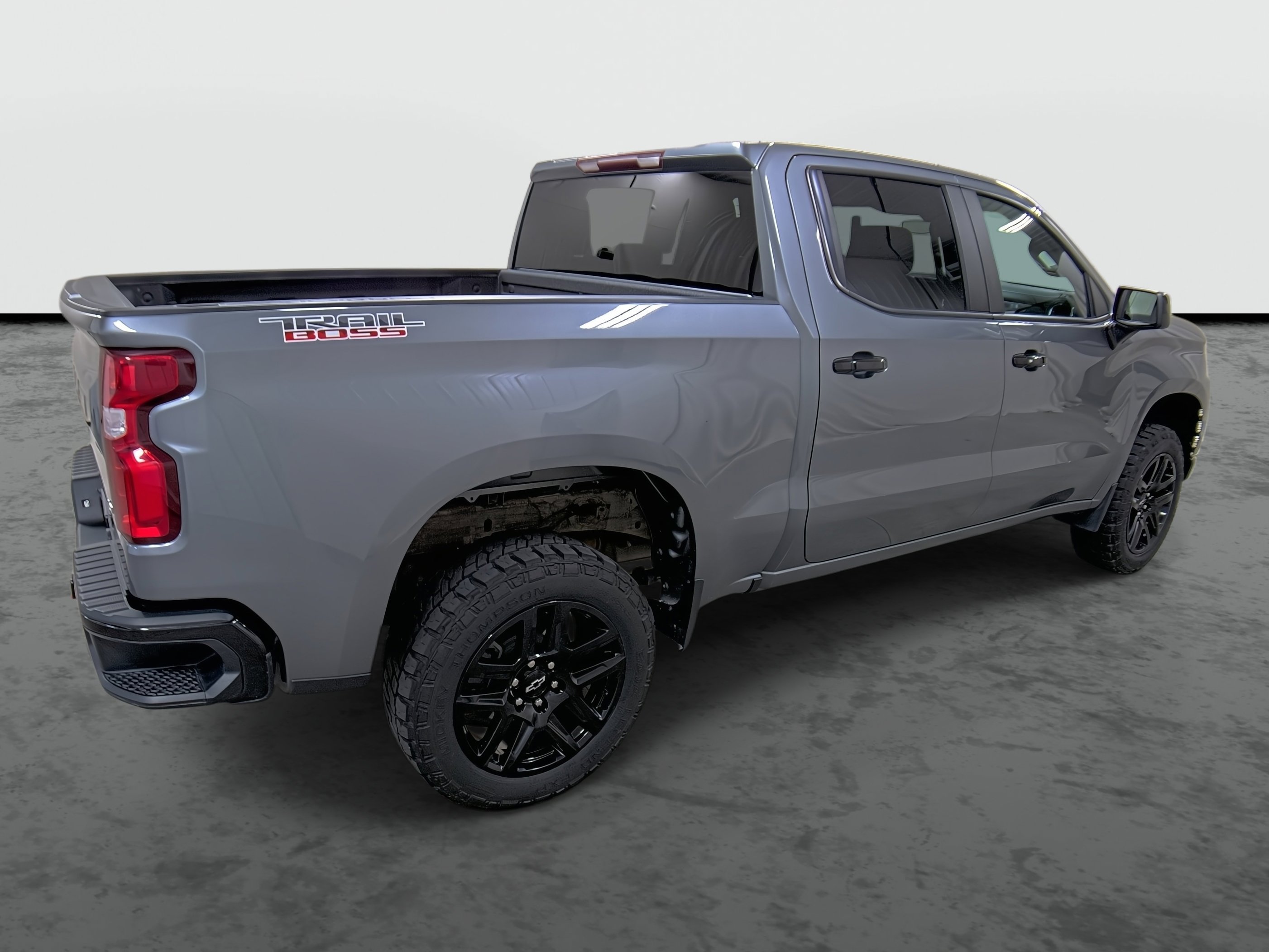 Used 2021 Chevrolet Silverado 1500 LT Trail Boss image 4