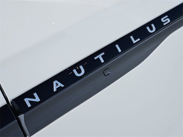 New 2026 Lincoln Nautilus Reserve image 12