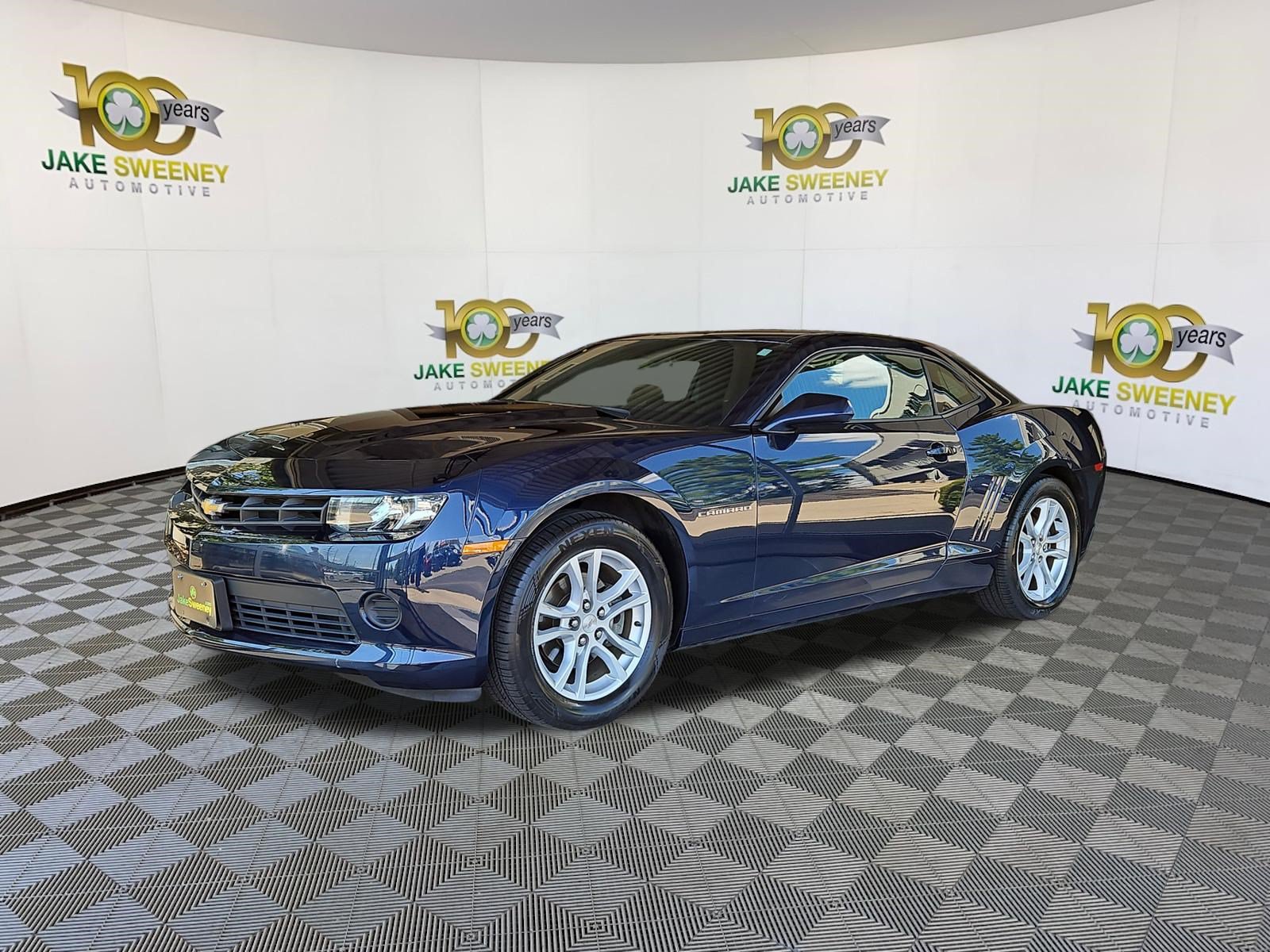 Used 2015 Chevrolet Camaro LS RWD image 3