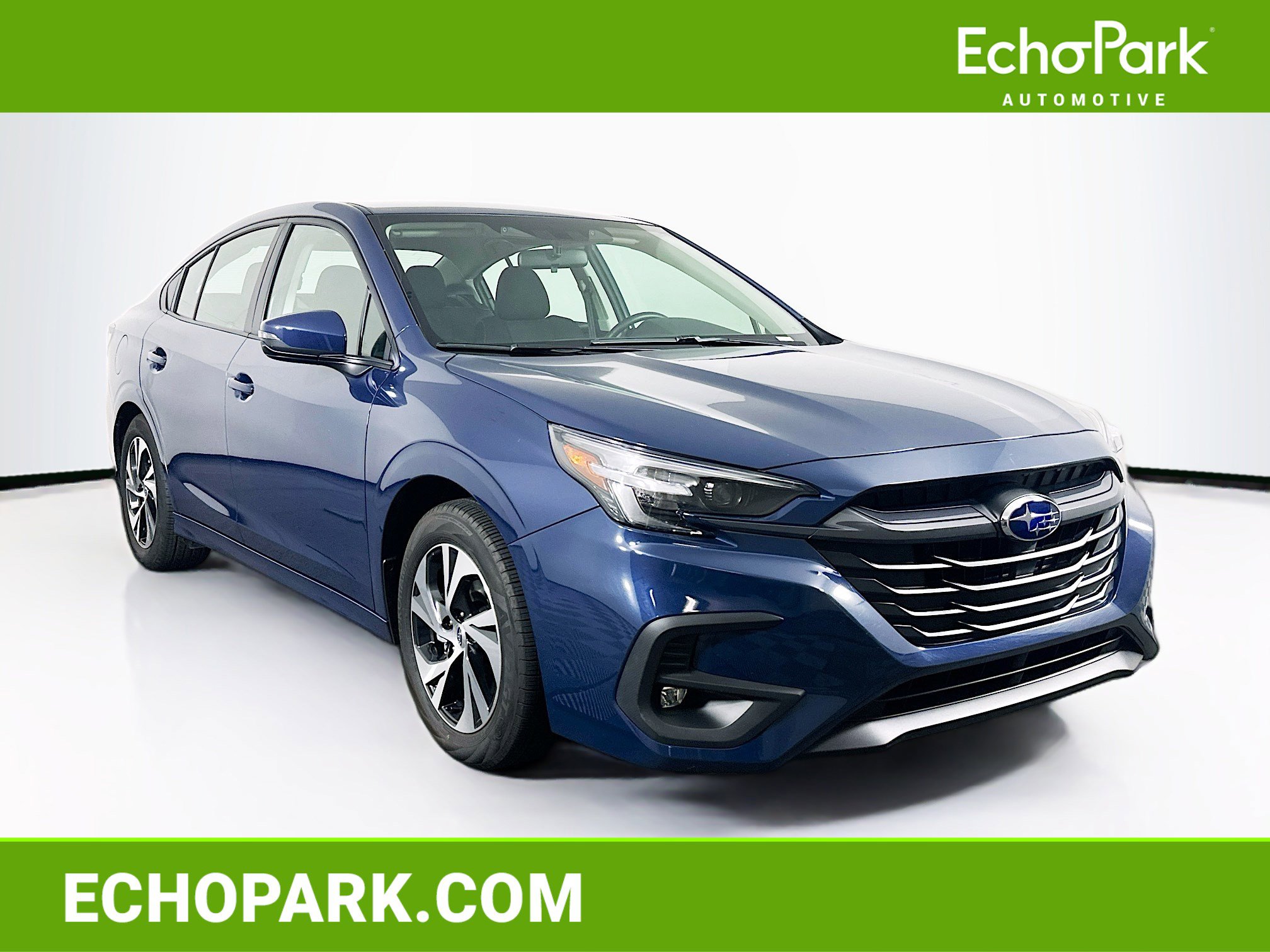 Used 2025 Subaru Legacy Premium AWD/4WD image 1