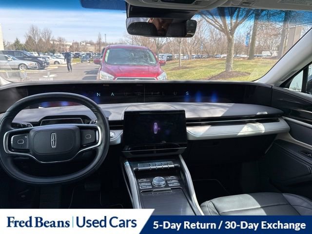Certified 2024 Lincoln Nautilus Premier image 14