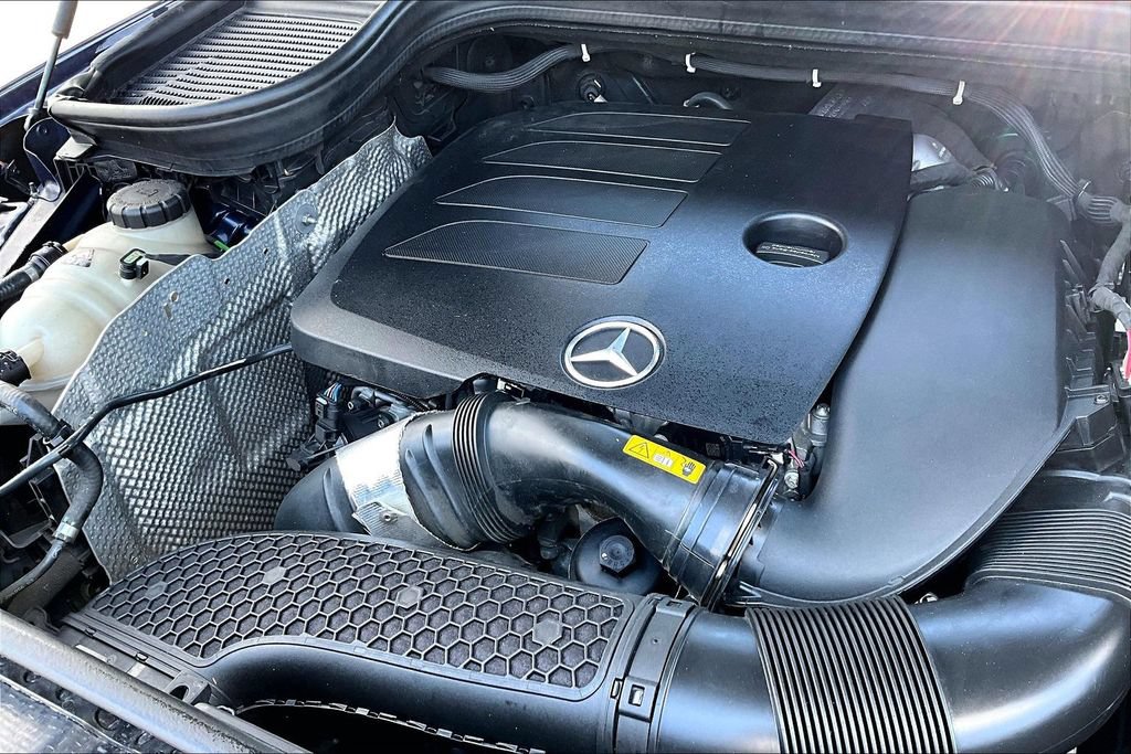 Used 2021 Mercedes-Benz GLE 350 4MATIC image 29
