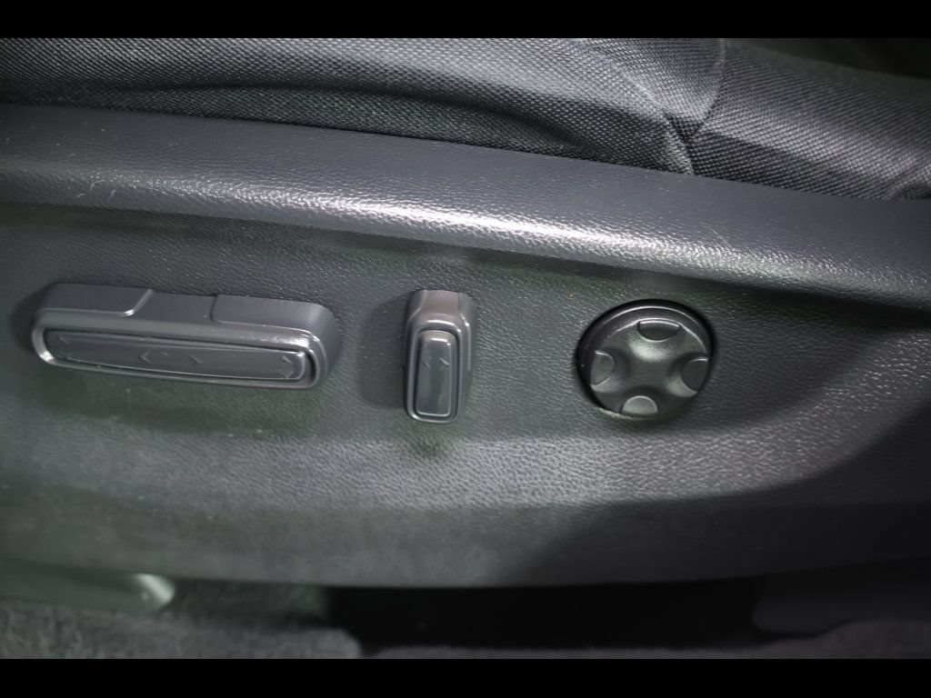 Used 2019 Honda CR-V EX image 15