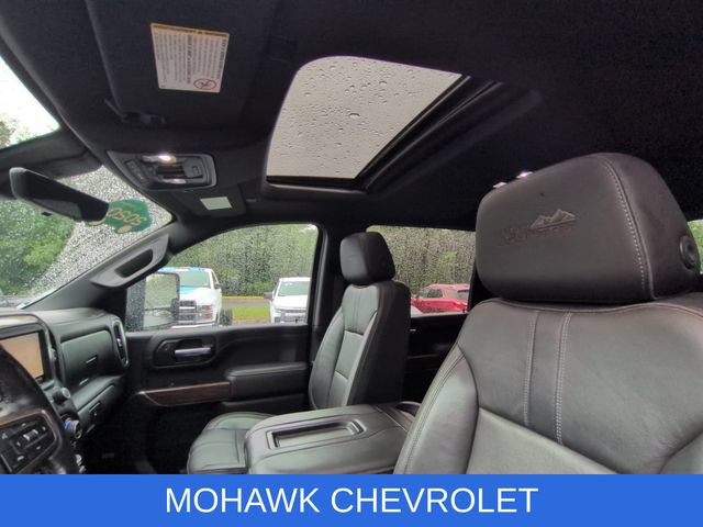 Certified 2020 Chevrolet Silverado 2500 High Country w/ Technology Package AWD/4WD image 19