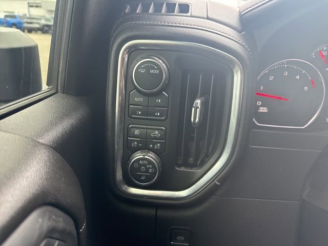 Used 2021 Chevrolet Silverado 2500 LTZ w/ LTZ Plus Package AWD/4WD image 17