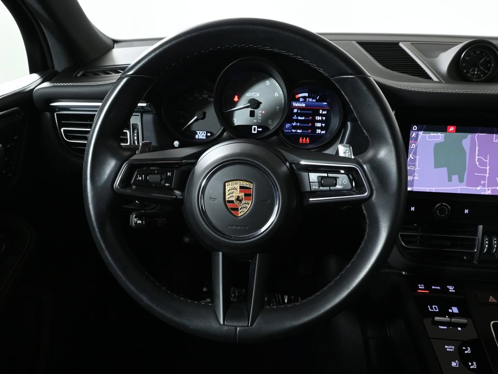Used 2024 Porsche Macan GTS AWD/4WD image 18