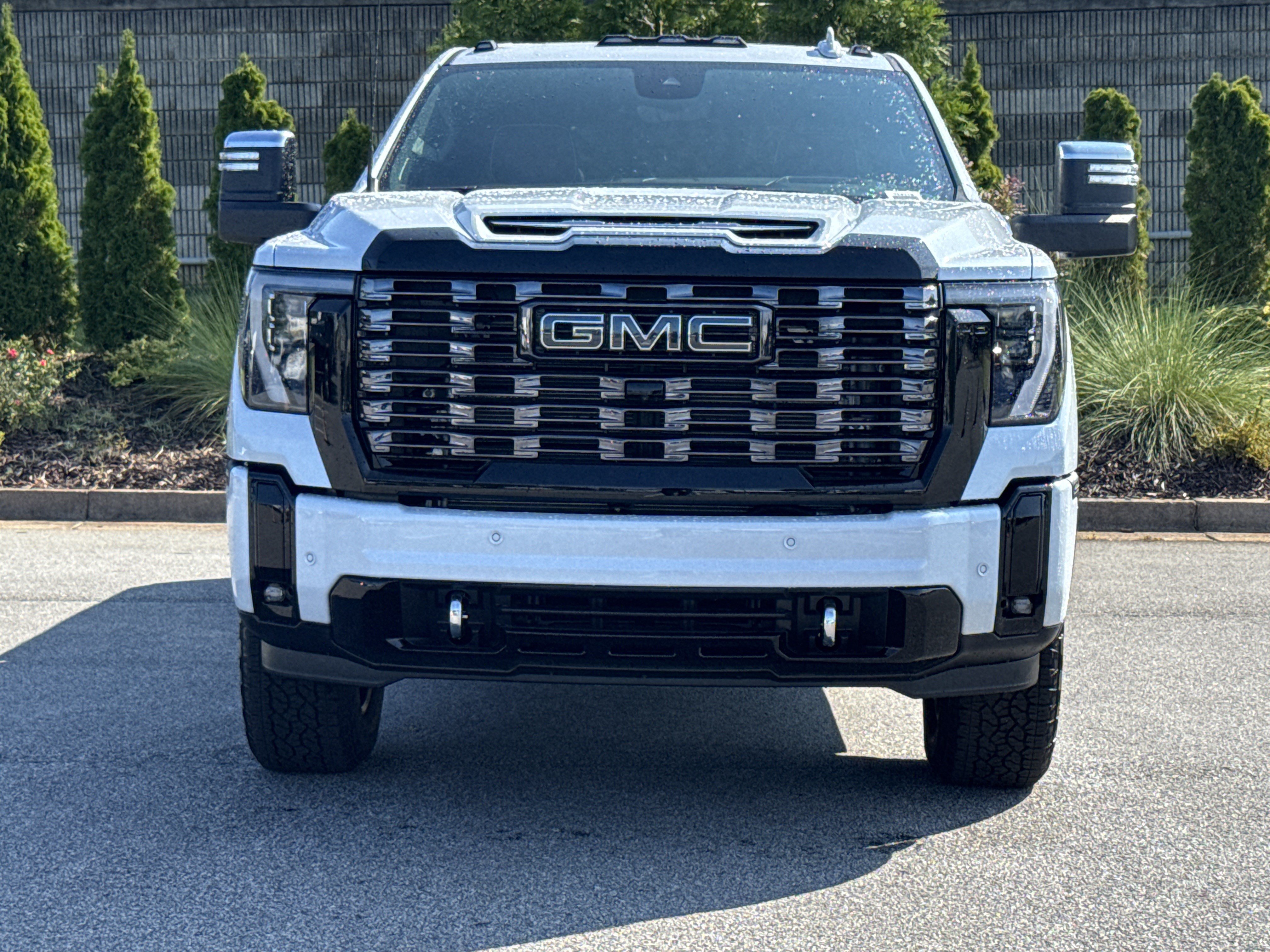 New 2026 GMC Sierra 2500 Denali Ultimate AWD/4WD image 3