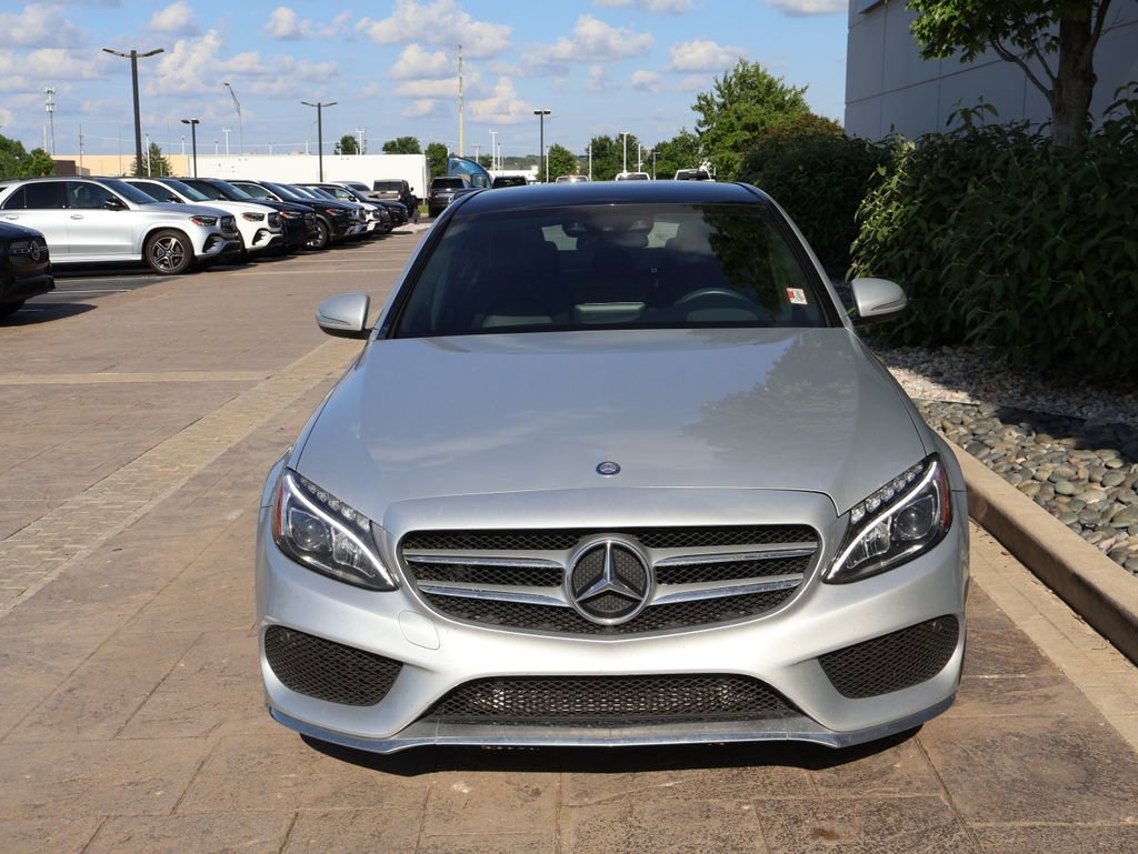 Used 2015 Mercedes-Benz C 300 4MATIC Sedan image 3