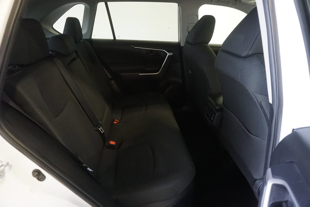Certified 2025 Toyota RAV4 LE AWD/4WD image 21